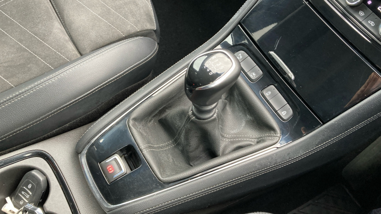 Vauxhall Grandland 1.2 Turbo Ultimate 5dr Petrol Hatchback